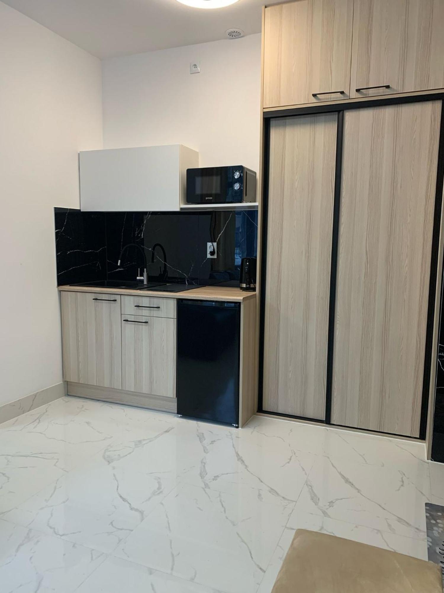 Apartamenty Sw.Rocha Бялисток Екстериор снимка