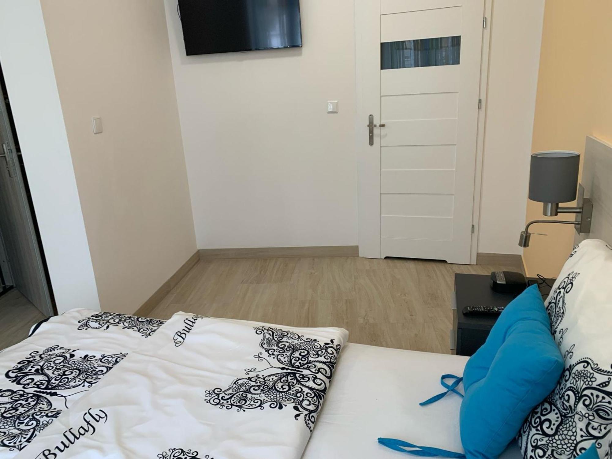 Apartamenty Sw.Rocha Бялисток Екстериор снимка