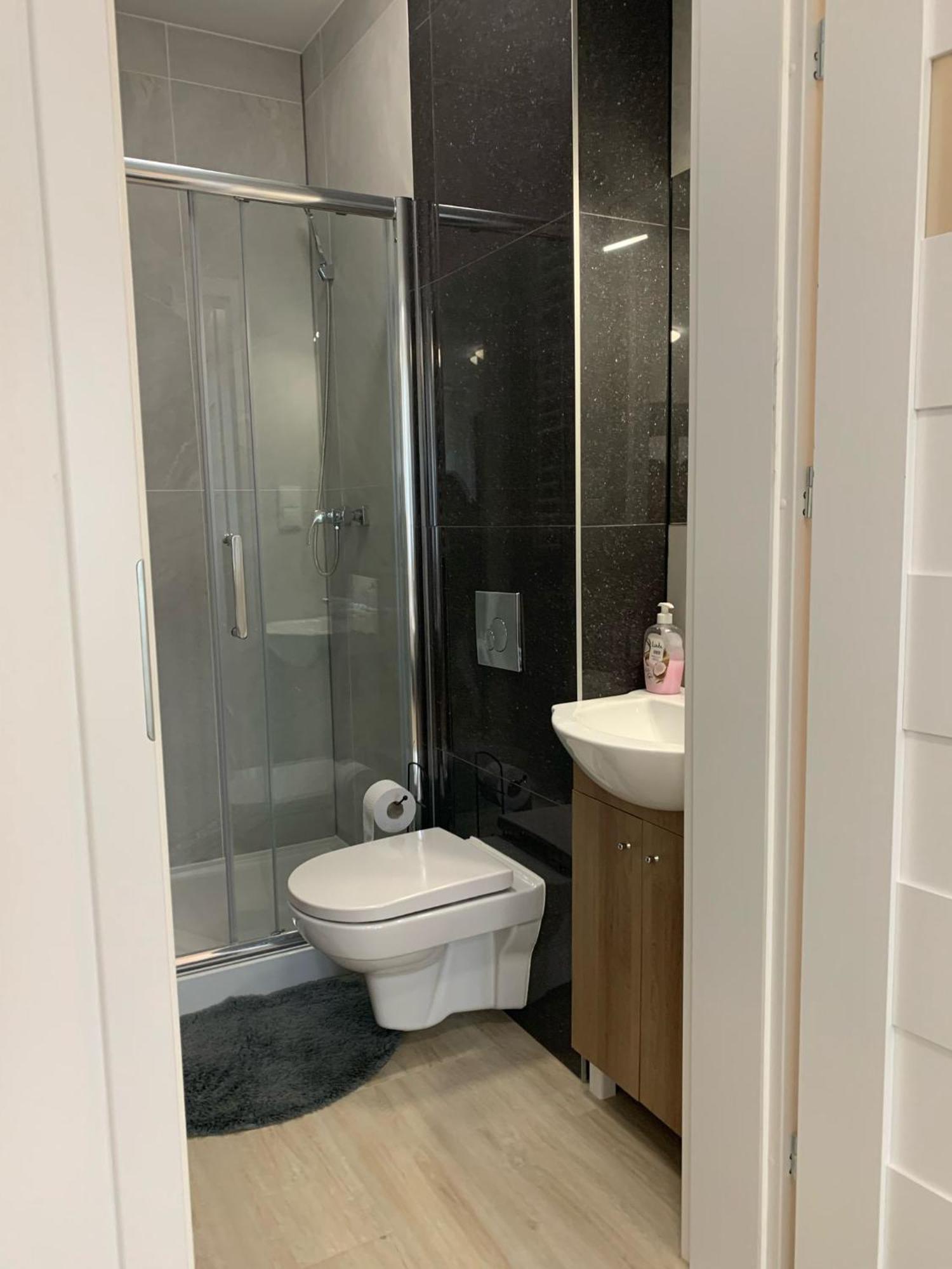 Apartamenty Sw.Rocha Бялисток Екстериор снимка